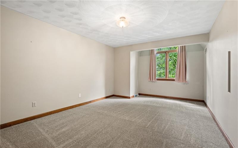 101 Park Lane, Murrysville, 15668, 4 Bedrooms Bedrooms, 12 Rooms Rooms,3.1 BathroomsBathrooms,Residential,For Sale,Park Lane,1767542