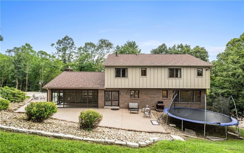 101 Park Lane, Murrysville, 15668, 4 Bedrooms Bedrooms, 12 Rooms Rooms,3.1 BathroomsBathrooms,Residential,For Sale,Park Lane,1767542