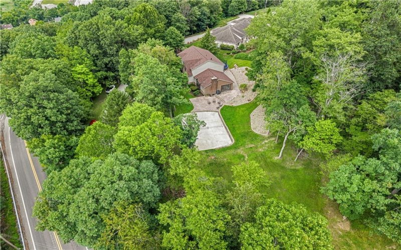 101 Park Lane, Murrysville, 15668, 4 Bedrooms Bedrooms, 12 Rooms Rooms,3.1 BathroomsBathrooms,Residential,For Sale,Park Lane,1767542