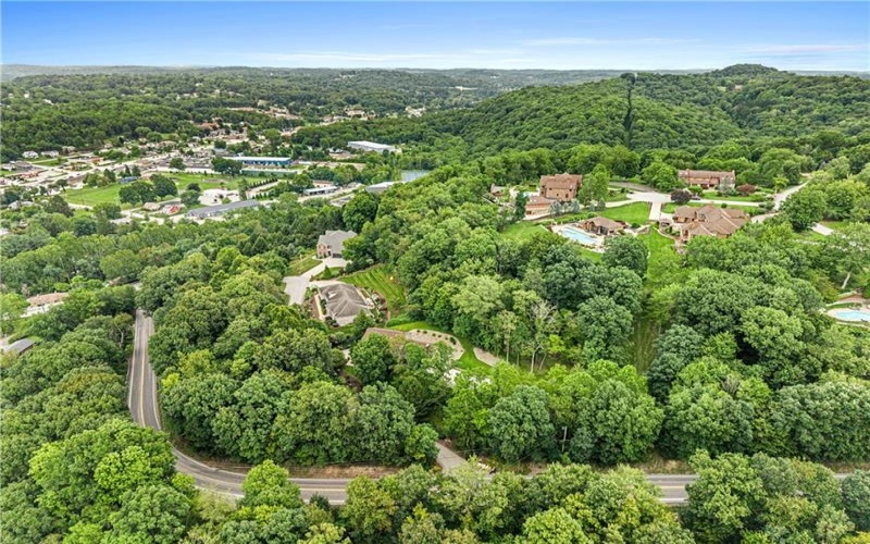 101 Park Lane, Murrysville, 15668, 4 Bedrooms Bedrooms, 12 Rooms Rooms,3.1 BathroomsBathrooms,Residential,For Sale,Park Lane,1767542