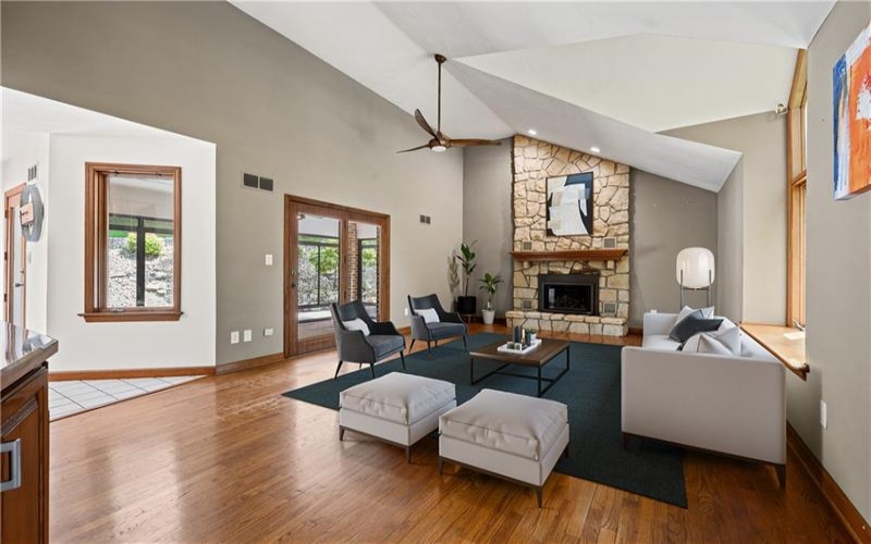 101 Park Lane, Murrysville, 15668, 4 Bedrooms Bedrooms, 12 Rooms Rooms,3.1 BathroomsBathrooms,Residential,For Sale,Park Lane,1767542