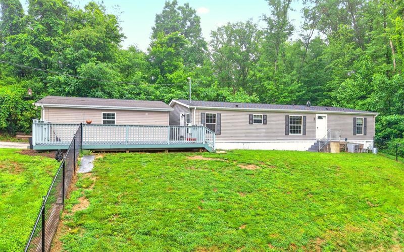 716 Hamilton AVENUE, Rostraver Township, 15012, 3 Bedroom Bedrooms, ,2 BathroomBathrooms,Residential,For Sale,Hamilton,1766093