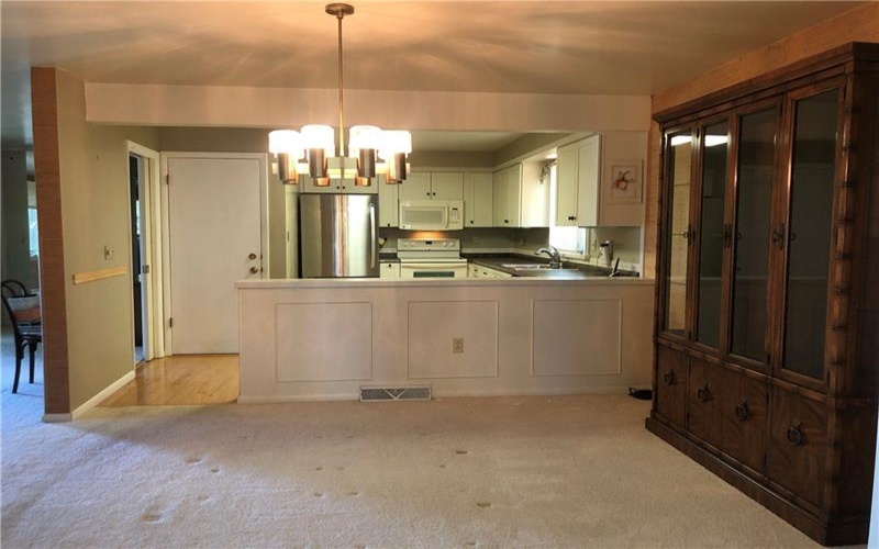 63 ROOSEVELT DR, Uniontown, 15401, 2 Bedrooms Bedrooms, 11 Rooms Rooms,3 BathroomsBathrooms,Residential,For Sale,ROOSEVELT DR,1767602