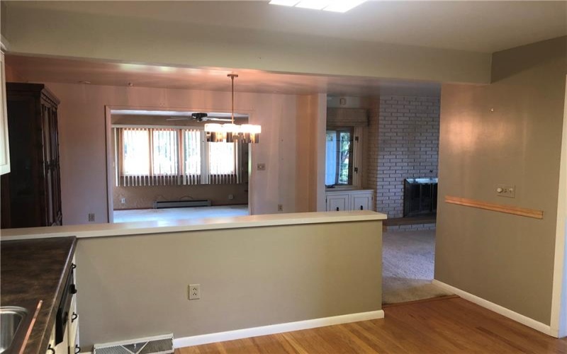 63 ROOSEVELT DR, Uniontown, 15401, 2 Bedrooms Bedrooms, 11 Rooms Rooms,3 BathroomsBathrooms,Residential,For Sale,ROOSEVELT DR,1767602