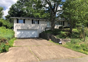 63 ROOSEVELT DR, Uniontown, 15401, 2 Bedrooms Bedrooms, 11 Rooms Rooms,3 BathroomsBathrooms,Residential,For Sale,ROOSEVELT DR,1767602 63 ROOSEVELT DR, Uniontown, 15401, 2 Bedrooms Bedrooms, 11 Rooms Rooms,3 BathroomsBathrooms,Residential,For Sale,ROOSEVELT DR,1767602