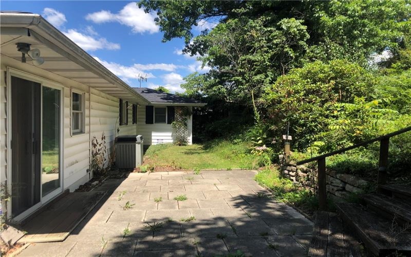 63 ROOSEVELT DR, Uniontown, 15401, 2 Bedrooms Bedrooms, 11 Rooms Rooms,3 BathroomsBathrooms,Residential,For Sale,ROOSEVELT DR,1767602