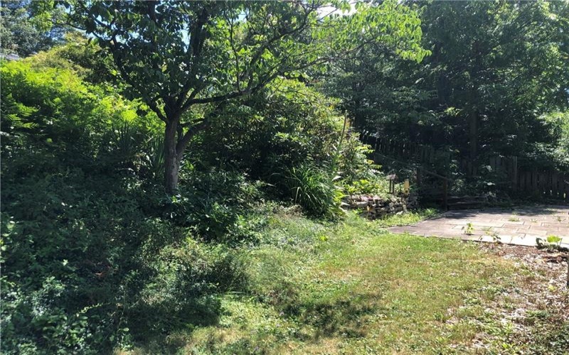 63 ROOSEVELT DR, Uniontown, 15401, 2 Bedrooms Bedrooms, 11 Rooms Rooms,3 BathroomsBathrooms,Residential,For Sale,ROOSEVELT DR,1767602