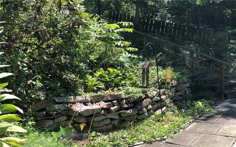 63 ROOSEVELT DR, Uniontown, 15401, 2 Bedrooms Bedrooms, 11 Rooms Rooms,3 BathroomsBathrooms,Residential,For Sale,ROOSEVELT DR,1767602