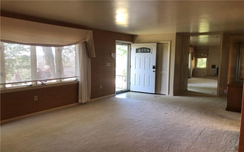 63 ROOSEVELT DR, Uniontown, 15401, 2 Bedrooms Bedrooms, 11 Rooms Rooms,3 BathroomsBathrooms,Residential,For Sale,ROOSEVELT DR,1767602
