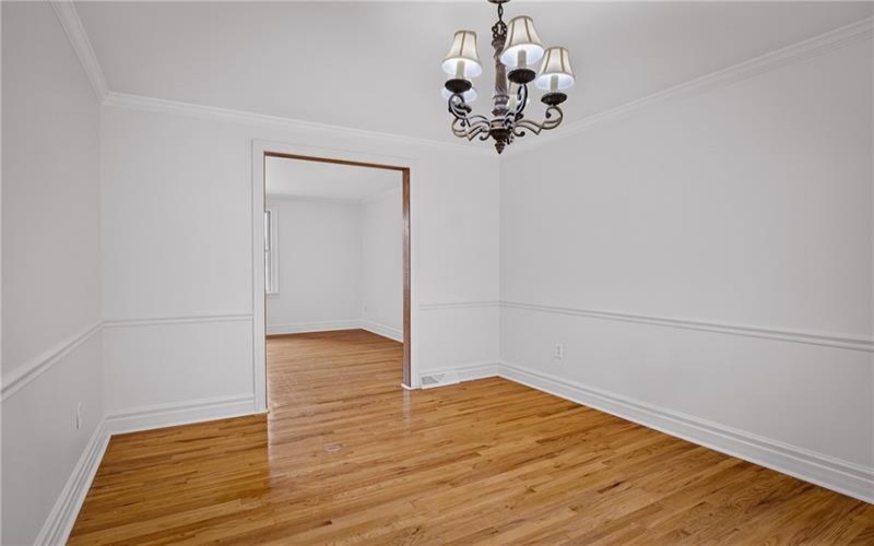 905 Bebout Rd, Venetia, 15367, 4 Bedrooms Bedrooms, 8 Rooms Rooms,2.1 BathroomsBathrooms,Residential,For Sale,Bebout Rd,1766198