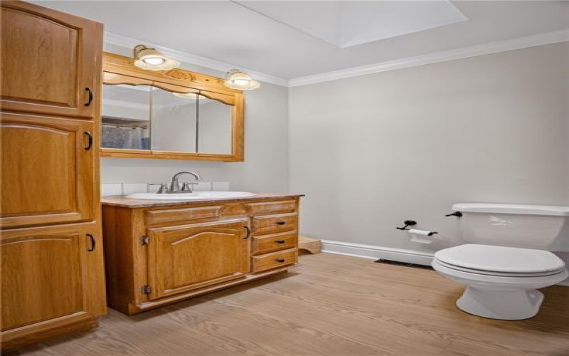 905 Bebout Rd, Venetia, 15367, 4 Bedrooms Bedrooms, 8 Rooms Rooms,2.1 BathroomsBathrooms,Residential,For Sale,Bebout Rd,1766198