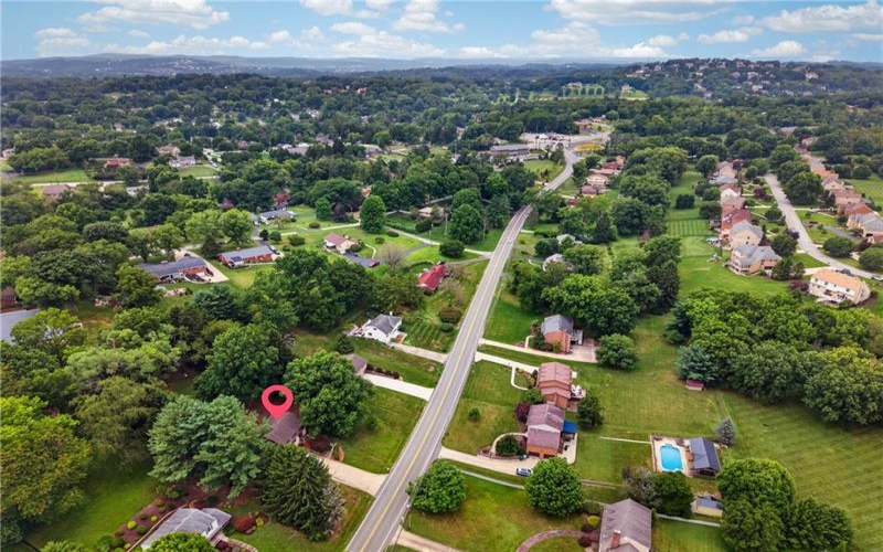 905 Bebout Rd, Venetia, 15367, 4 Bedrooms Bedrooms, 8 Rooms Rooms,2.1 BathroomsBathrooms,Residential,For Sale,Bebout Rd,1766198