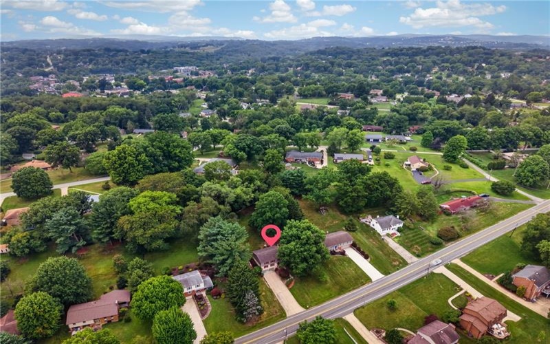905 Bebout Rd, Venetia, 15367, 4 Bedrooms Bedrooms, 8 Rooms Rooms,2.1 BathroomsBathrooms,Residential,For Sale,Bebout Rd,1766198