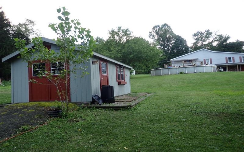 170 CLUB YORK ROAD, UNIONTOWN, 15401, 3 Bedrooms Bedrooms, ,2 BathroomsBathrooms,Residential,For Sale,CLUB YORK ROAD,1766219