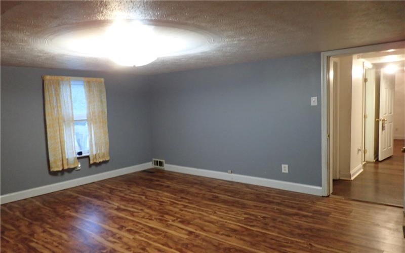 170 CLUB YORK ROAD, UNIONTOWN, 15401, 3 Bedrooms Bedrooms, ,2 BathroomsBathrooms,Residential,For Sale,CLUB YORK ROAD,1766219