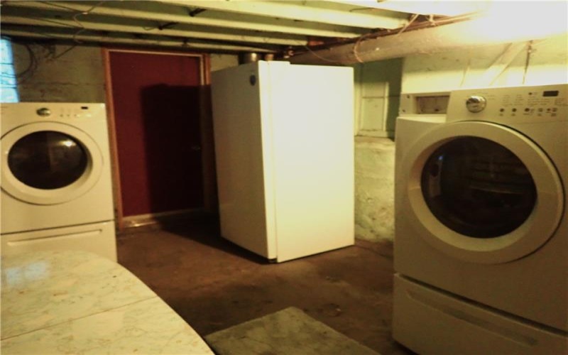 170 CLUB YORK ROAD, UNIONTOWN, 15401, 3 Bedrooms Bedrooms, ,2 BathroomsBathrooms,Residential,For Sale,CLUB YORK ROAD,1766219