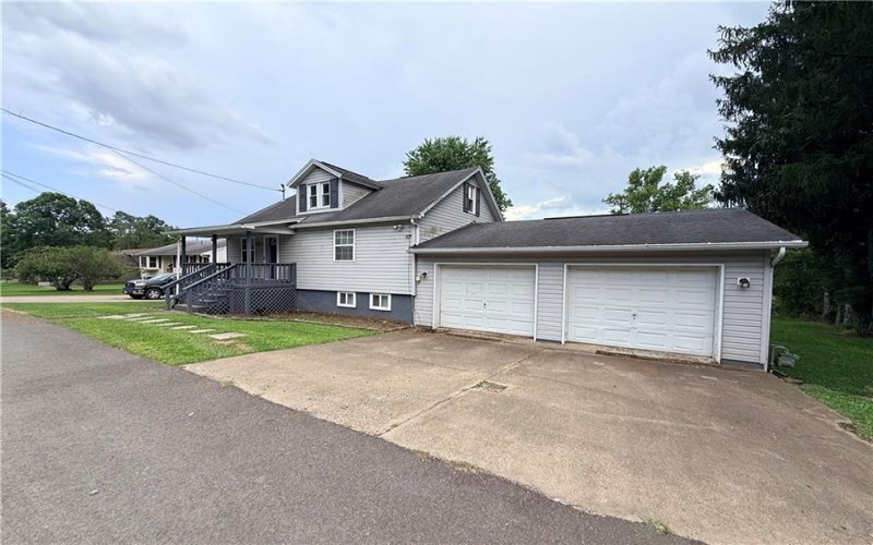 615 Pala Ave, Fairbank, 15435, 3 Bedrooms Bedrooms, 7 Rooms Rooms,1 BathroomBathrooms,Residential,For Sale,Pala Ave,1767622