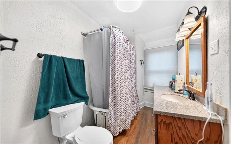 402 Gilmore Ave, Trafford, 15085, ,Multi-unit,For Sale,Gilmore Ave,1766232