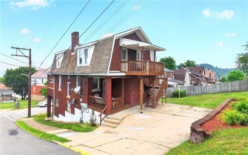 402 Gilmore Ave, Trafford, 15085, ,Multi-unit,For Sale,Gilmore Ave,1766232