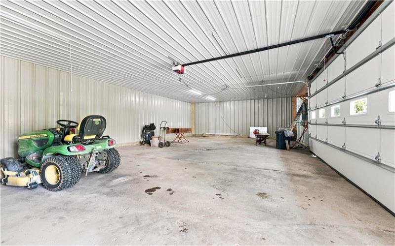 517 Hull Run Rd, Waynesburg, 15370, 3 Bedrooms Bedrooms, ,2.1 BathroomsBathrooms,Residential,For Sale,Hull Run Rd,1766245