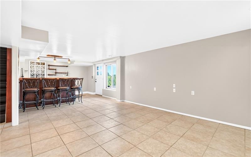 621 Woodland Road, Canonsburg, 15317, 3 Bedrooms Bedrooms, 10 Rooms Rooms,2 BathroomsBathrooms,Residential,For Sale,Woodland Road,1766255