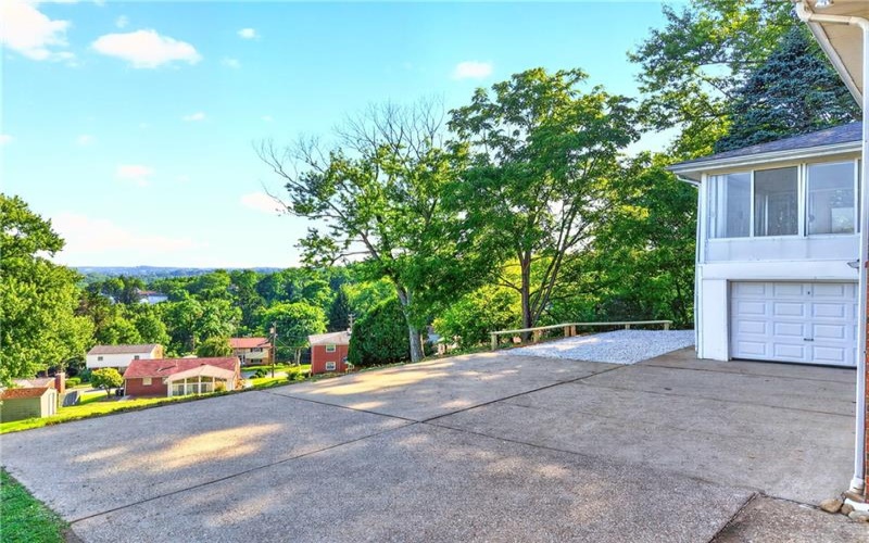 621 Woodland Road, Canonsburg, 15317, 3 Bedrooms Bedrooms, 10 Rooms Rooms,2 BathroomsBathrooms,Residential,For Sale,Woodland Road,1766255