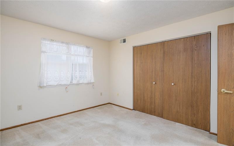 207 Clubhouse Dr, Washington, 15301, 2 Bedrooms Bedrooms, 5 Rooms Rooms,1.1 BathroomsBathrooms,Residential,For Sale,Clubhouse Dr,1766256