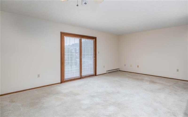 207 Clubhouse Dr, Washington, 15301, 2 Bedrooms Bedrooms, 5 Rooms Rooms,1.1 BathroomsBathrooms,Residential,For Sale,Clubhouse Dr,1766256
