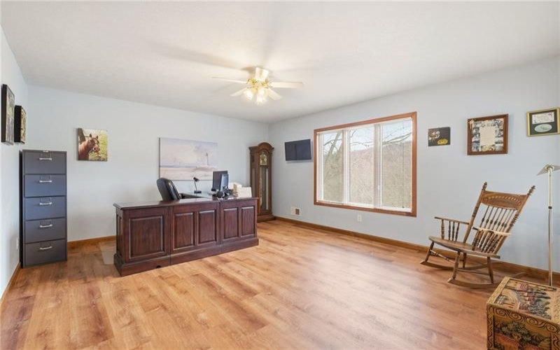 327 Sugar Run Road, Waynesburg, 15370, 4 Bedrooms Bedrooms, 11 Rooms Rooms,2.2 BathroomsBathrooms,Residential,For Sale,Sugar Run Road,1767646
