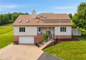 327 Sugar Run Road, Waynesburg, 15370, 4 Bedrooms Bedrooms, 11 Rooms Rooms,2.2 BathroomsBathrooms,Residential,For Sale,Sugar Run Road,1767646