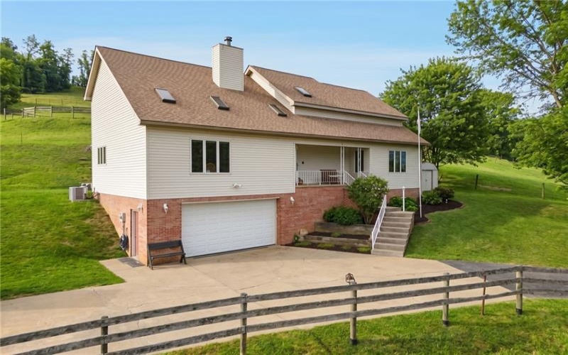 327 Sugar Run Road, Waynesburg, 15370, 4 Bedrooms Bedrooms, 11 Rooms Rooms,2.2 BathroomsBathrooms,Residential,For Sale,Sugar Run Road,1767646