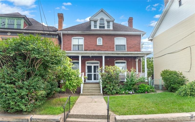 111 Fayette St, Connellsville, 15425, 4 Bedrooms Bedrooms, ,2 BathroomsBathrooms,Residential,For Sale,Fayette St,1766262