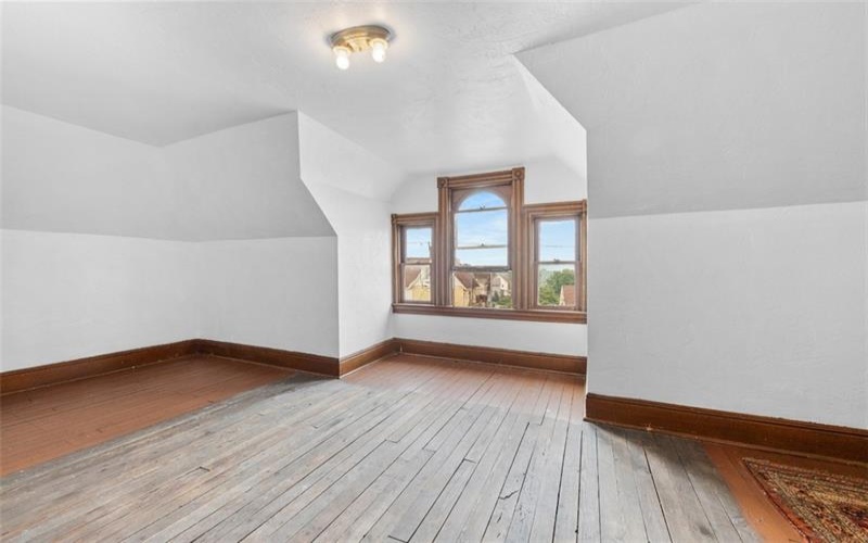 111 Fayette St, Connellsville, 15425, 4 Bedrooms Bedrooms, ,2 BathroomsBathrooms,Residential,For Sale,Fayette St,1766262