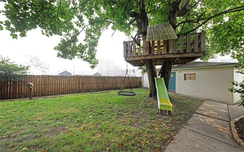 111 Fayette St, Connellsville, 15425, 4 Bedrooms Bedrooms, ,2 BathroomsBathrooms,Residential,For Sale,Fayette St,1766262