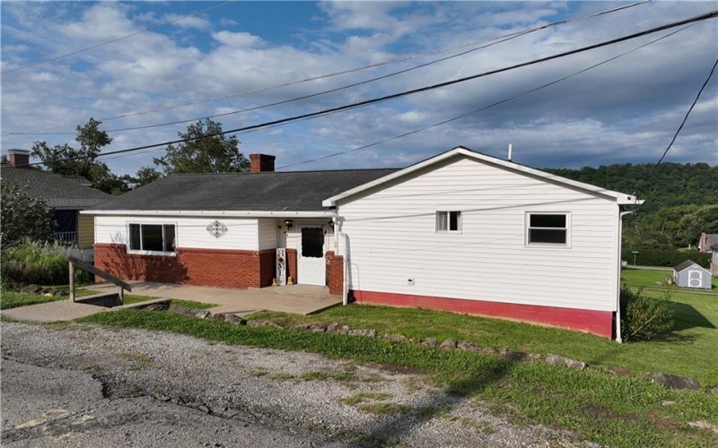 60 Stadium Rd, Millsboro, 15348, 3 Bedrooms Bedrooms, ,2.1 BathroomsBathrooms,Residential,For Sale,Stadium Rd,1766267