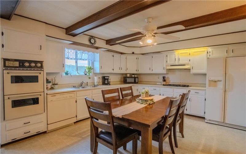 60 Stadium Rd, Millsboro, 15348, 3 Bedrooms Bedrooms, ,2.1 BathroomsBathrooms,Residential,For Sale,Stadium Rd,1766267
