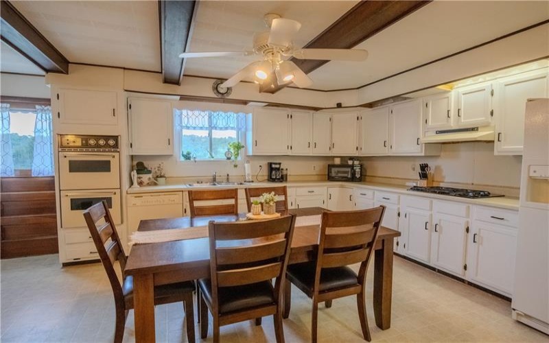 60 Stadium Rd, Millsboro, 15348, 3 Bedrooms Bedrooms, ,2.1 BathroomsBathrooms,Residential,For Sale,Stadium Rd,1766267