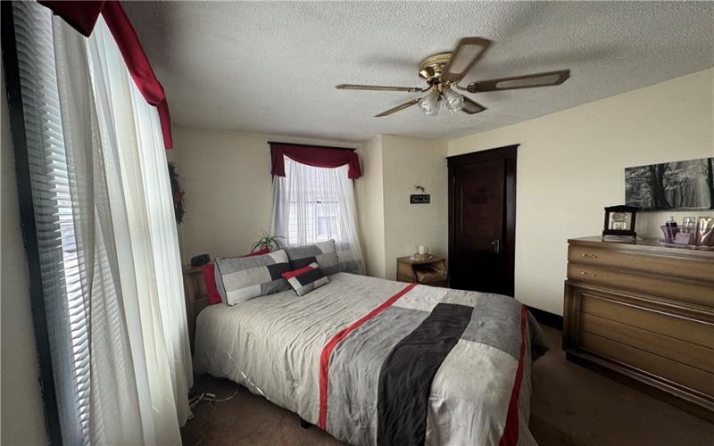 530 Green Street, Brownsville, 15417, 3 Bedrooms Bedrooms, 7 Rooms Rooms,1 BathroomBathrooms,Residential,For Sale,Green Street,1766270