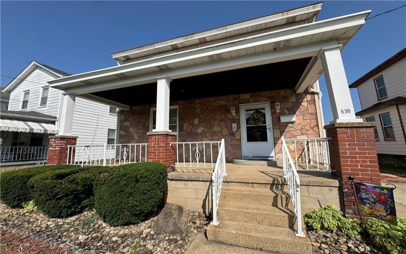 530 Green Street, Brownsville, 15417, 3 Bedrooms Bedrooms, 7 Rooms Rooms,1 BathroomBathrooms,Residential,For Sale,Green Street,1766270