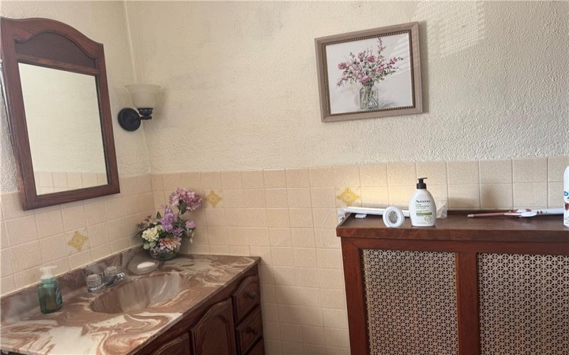 530 Green Street, Brownsville, 15417, 3 Bedrooms Bedrooms, 7 Rooms Rooms,1 BathroomBathrooms,Residential,For Sale,Green Street,1766270