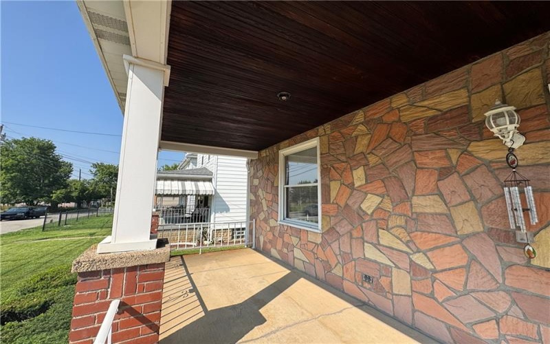 530 Green Street, Brownsville, 15417, 3 Bedrooms Bedrooms, 7 Rooms Rooms,1 BathroomBathrooms,Residential,For Sale,Green Street,1766270