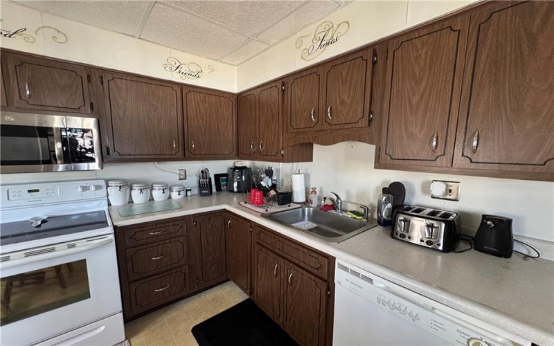 530 Green Street, Brownsville, 15417, 3 Bedrooms Bedrooms, 7 Rooms Rooms,1 BathroomBathrooms,Residential,For Sale,Green Street,1766270