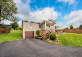 54 Chestnut St, Coal Center, 15423, 3 Bedrooms Bedrooms, ,1 BathroomBathrooms,Residential,For Sale,Chestnut St,1767657
