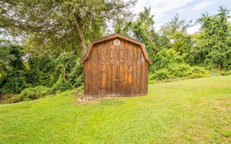 54 Chestnut St, Coal Center, 15423, 3 Bedrooms Bedrooms, ,1 BathroomBathrooms,Residential,For Sale,Chestnut St,1767657