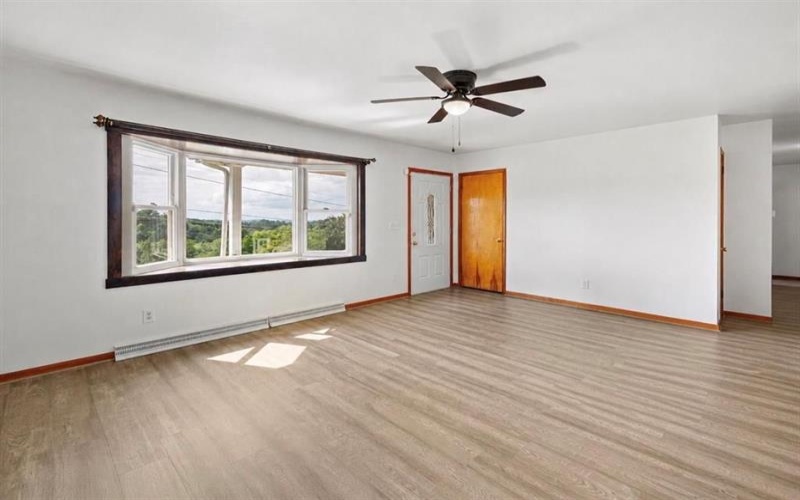54 Chestnut St, Coal Center, 15423, 3 Bedrooms Bedrooms, ,1 BathroomBathrooms,Residential,For Sale,Chestnut St,1767657