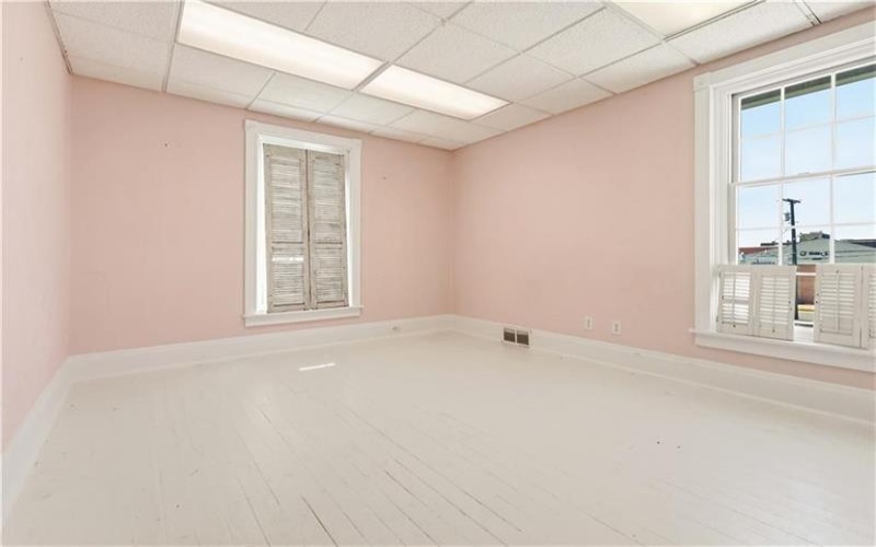 1607 Ligonier STREET, Latrobe, 15650, 4 Bedrooms Bedrooms, ,1.1 BathroomsBathrooms,Residential,For Sale,Ligonier,1767662