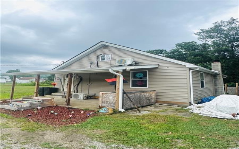 317 Isabelle Ave, Connellsville, 15425, 2 Bedrooms Bedrooms, ,1 BathroomBathrooms,Residential,For Sale,Isabelle Ave,1766323