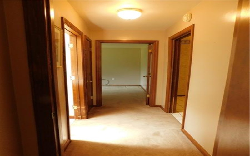 321 Meadowlark Dr, Uniontown, 15401, 3 Bedrooms Bedrooms, ,2.1 BathroomsBathrooms,Residential,For Sale,Meadowlark Dr,1766334