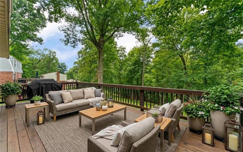 437 Hunting Creek Rd, Canonsburg, 15317, 4 Bedrooms Bedrooms, 11 Rooms Rooms,2.1 BathroomsBathrooms,Residential,For Sale,Hunting Creek Rd,1766371