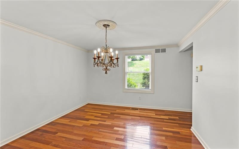 437 Hunting Creek Rd, Canonsburg, 15317, 4 Bedrooms Bedrooms, 11 Rooms Rooms,2.1 BathroomsBathrooms,Residential,For Sale,Hunting Creek Rd,1766371